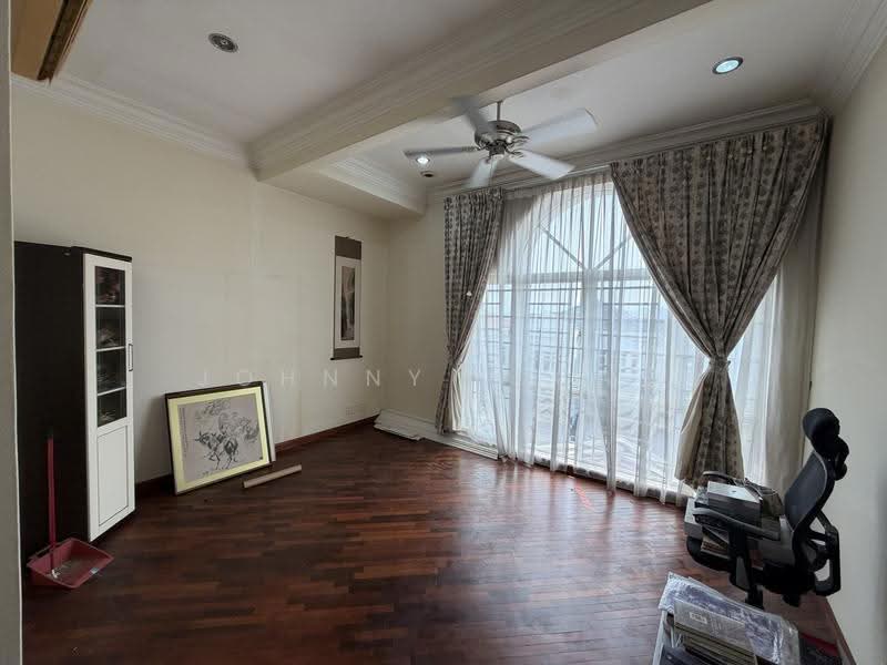 Rumah Berkembar untuk Dijual di Taman Cheras Perdana (Cheras) - Johnny Leong - Living Room - PropertyGuru.com.my