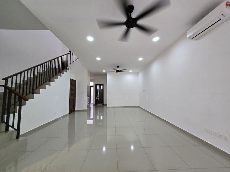 2-storey Terraced House for Rent in Setia Safiro (Cyberjaya) - Afiqah zaidi - Living Room - PropertyGuru.com.my