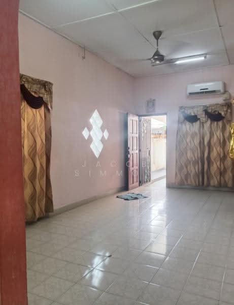 Terraced House for Sale in Jinjang Utara (Jinjang) - Jacob Simmon - Living Room - PropertyGuru.com.my