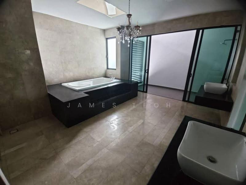 Bungalow House untuk Dijual di Shah Alam (Selangor) - James Teoh - Bathroom - PropertyGuru.com.my