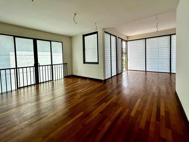 3-storey Terraced House for Sale in Shah Alam (Selangor) - James Teoh - Living Room - PropertyGuru.com.my