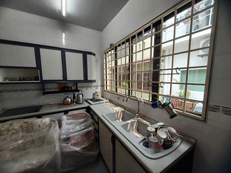 Rumah Teres 1.5-Tingkat untuk Dijual di Bandar Baru Sri Petaling (Sri Petaling) - LOW WK - Kitchen - PropertyGuru.com.my