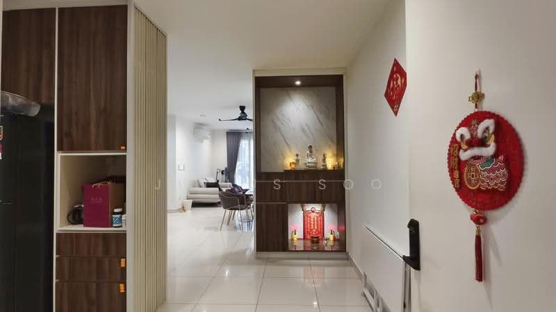Kediaman Servis untuk Dijual di You Residences @ You City - Julius Soo - Living Room - PropertyGuru.com.my