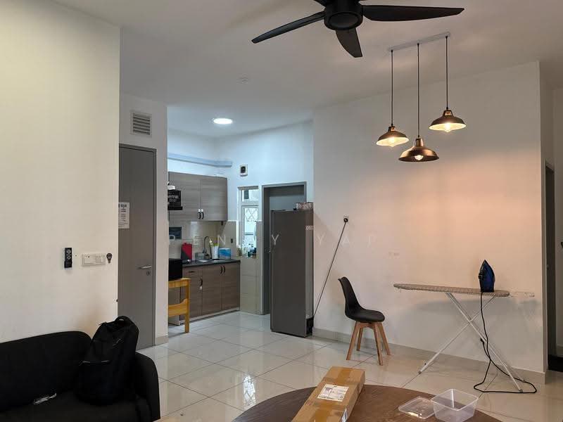 Kediaman Servis untuk Disewa di TR Residence - Penny Yap - Living Room - PropertyGuru.com.my
