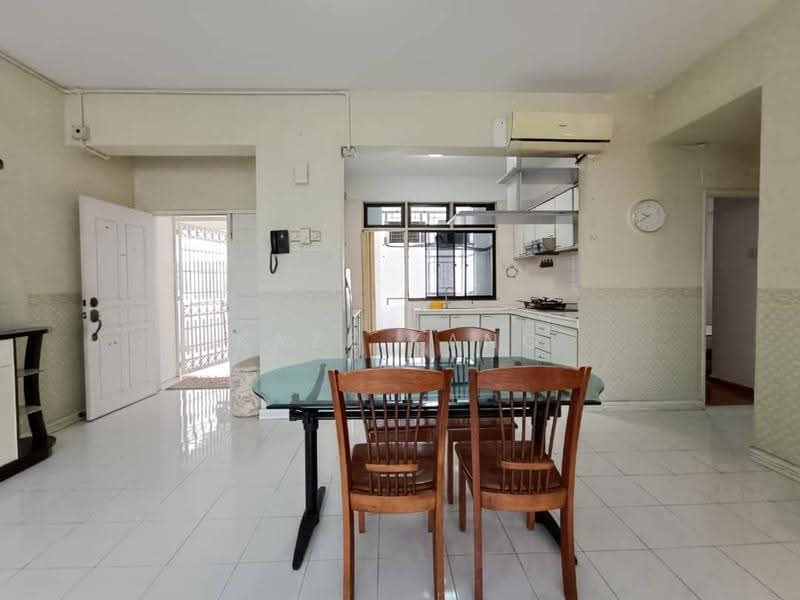 Kondominium untuk Disewa di Scotland Park - Kaze Kang - Dining Room - PropertyGuru.com.my