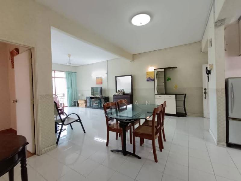 Kondominium untuk Disewa di Scotland Park - Kaze Kang - Living Room - PropertyGuru.com.my