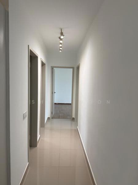 Service Residence for Rent at Residensi Ava @ Kiara Bay - Ashley Woon - Corridor - PropertyGuru.com.my