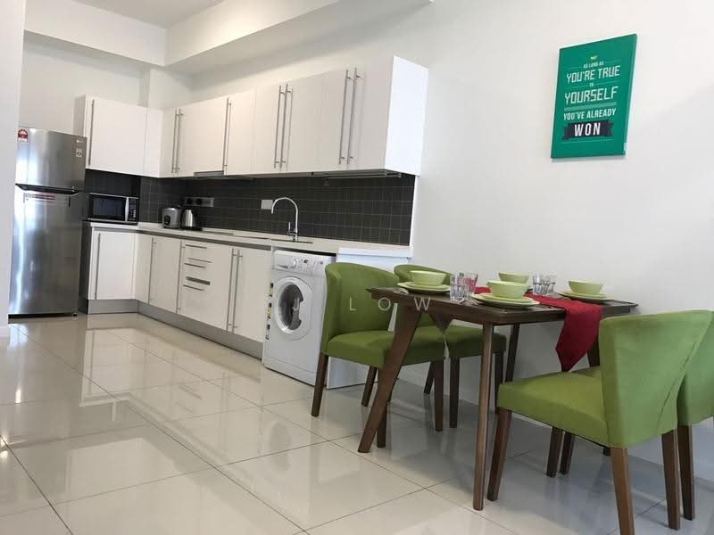 Kondominium untuk Dijual di Urbana Residences - PJ Low - Kitchen - PropertyGuru.com.my
