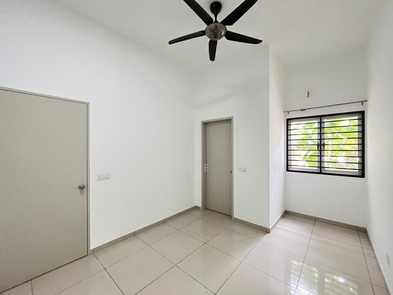 Rumah Teres 2-Tingkat untuk Disewa di Bandar Rimbayu (Telok Panglima Garang) - Charlie Gan - Interior - PropertyGuru.com.my