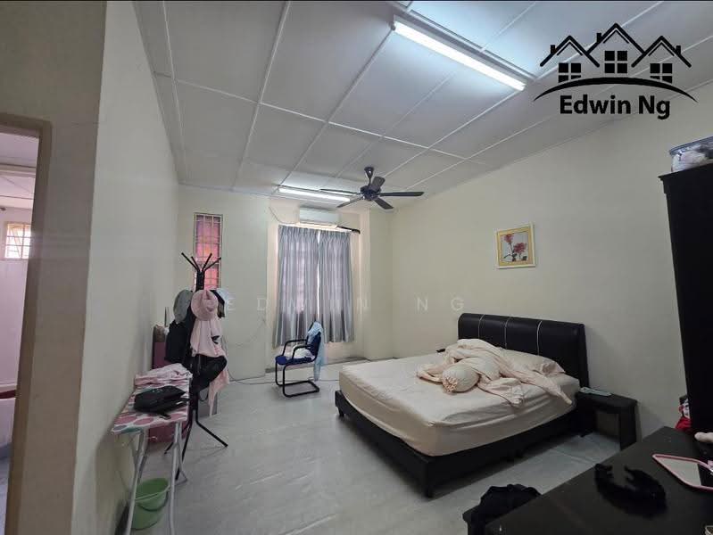 Rumah Teres untuk Dijual di Taman Sukun Indah (Bukit Mertajam) - Edwin Ng - Bedroom - PropertyGuru.com.my