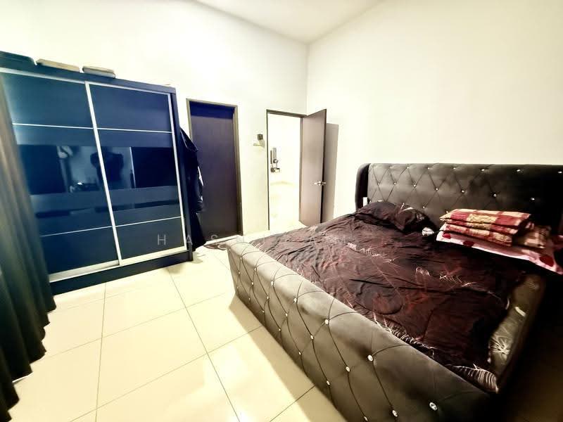 Semi-Detached House for Sale in Bandar Aman Jaya (Sungai Petani) - Hasnizam . - Bedroom - PropertyGuru.com.my