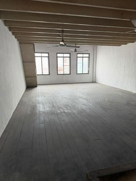 Shop / Office for Rent in Lebuh Campbell (George Town) - Daphne Khor - Interior - PropertyGuru.com.my