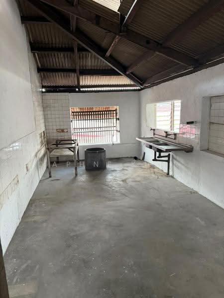 Shop / Office for Rent in Lebuh Campbell (George Town) - Daphne Khor - Kitchen - PropertyGuru.com.my