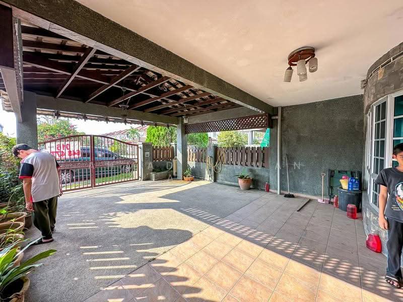 Rumah Teres untuk Dijual di Bandar Puteri Klang (Klang) - Ahmad Ikhwan Arif - Exterior - PropertyGuru.com.my