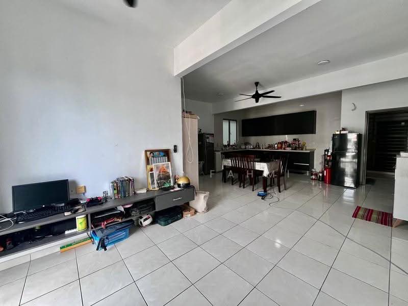 Apartment for Sale at Idaman Abadi - Farid Fahmi - Living Room - PropertyGuru.com.my