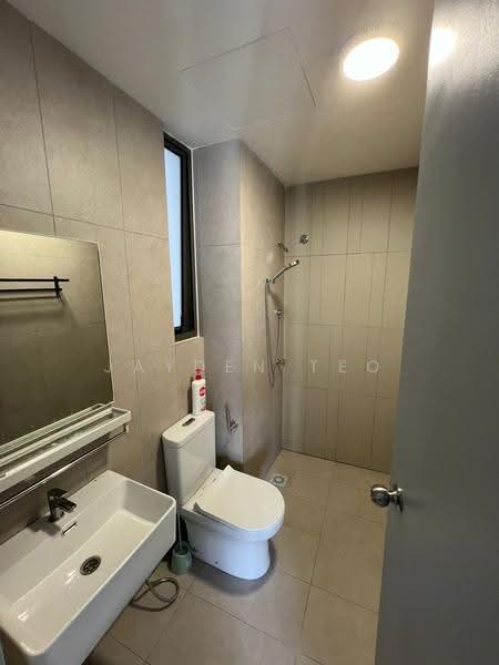 Service Residence for Sale at Kenwingston Platz - Jayden Teo - Bathroom - PropertyGuru.com.my