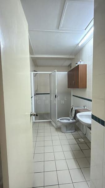 Condominium for Rent at Bayshore Condominium - Hazel Chan - Bathroom - PropertyGuru.com.my