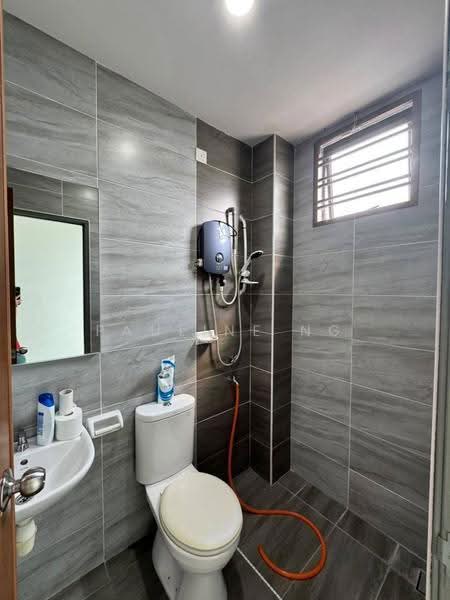 2-storey Terraced House for Sale in Taman Bestari Indah (Ulu Tiram) - Pauline Ng - Bathroom - PropertyGuru.com.my