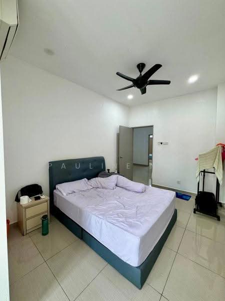 2-storey Terraced House for Sale in Taman Bestari Indah (Ulu Tiram) - Pauline Ng - Bedroom - PropertyGuru.com.my