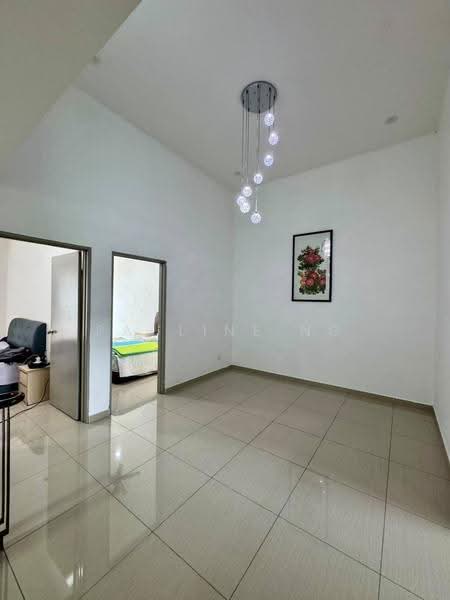 2-storey Terraced House for Sale in Taman Bestari Indah (Ulu Tiram) - Pauline Ng - Living Room - PropertyGuru.com.my