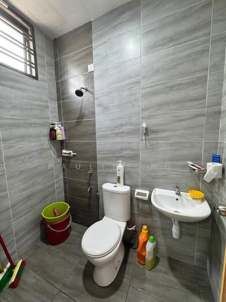 2-storey Terraced House for Sale in Taman Bestari Indah (Ulu Tiram) - Pauline Ng - Bathroom - PropertyGuru.com.my