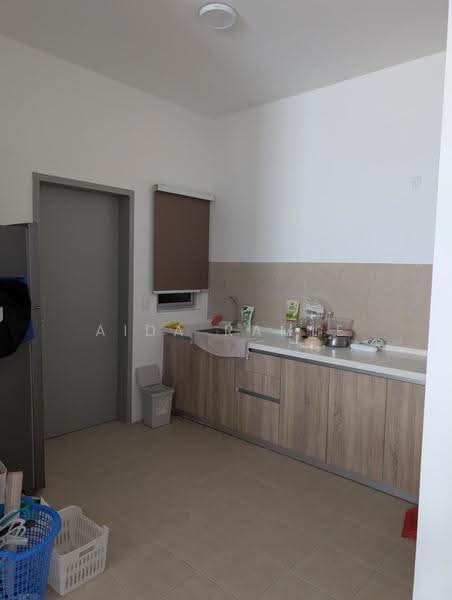 Condominium for Rent at Lakefront Residence - Aida Ramle - Kitchen - PropertyGuru.com.my