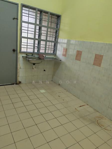 2-storey Terraced House for Rent in Kajang (Selangor) - Ann Goh - Kitchen - PropertyGuru.com.my