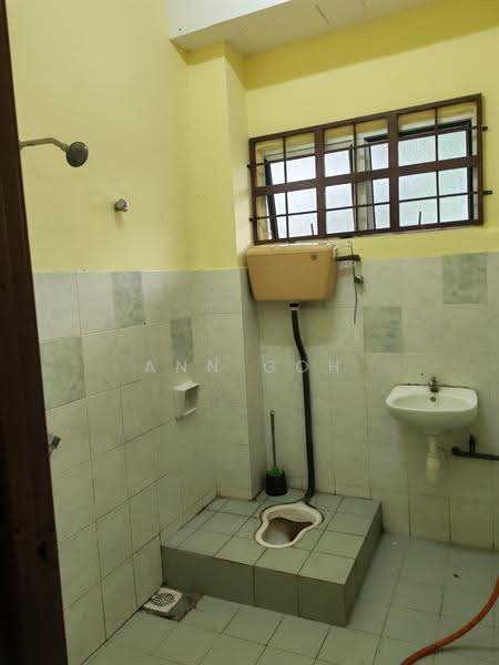 2-storey Terraced House for Rent in Kajang (Selangor) - Ann Goh - Bathroom - PropertyGuru.com.my