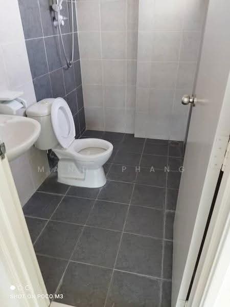 Apartment for Rent at Seri Tecoma - Mandy Phang - Bathroom - PropertyGuru.com.my