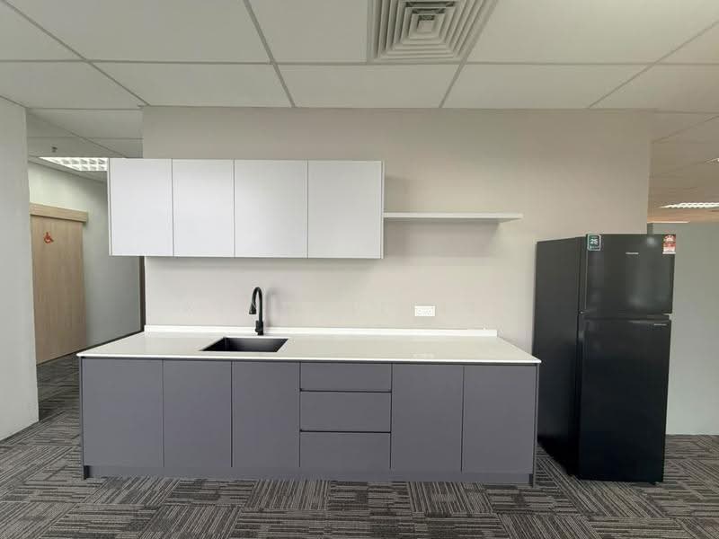 Pejabat untuk Disewa di Bandar Puteri Puchong (Puchong) - Kenneth Lee - Kitchen - PropertyGuru.com.my