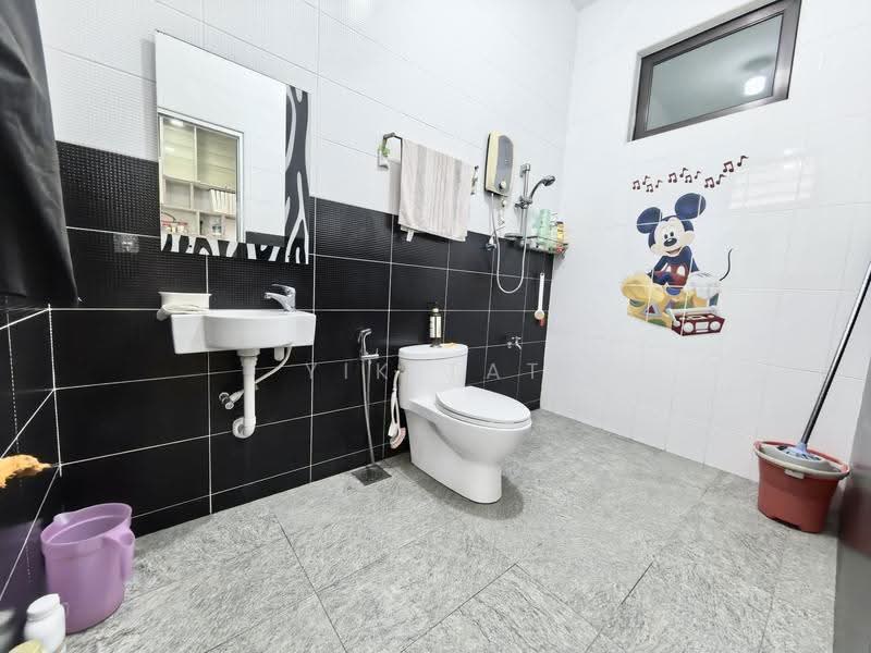 Semi-Detached House for Sale in Nusa Duta (Iskandar Puteri (Nusajaya)) - Yik Tat - PropertyGuru.com.my