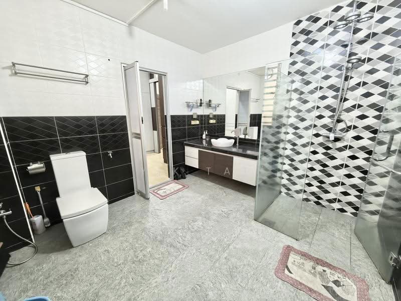 Semi-Detached House for Sale in Nusa Duta (Iskandar Puteri (Nusajaya)) - Yik Tat - PropertyGuru.com.my
