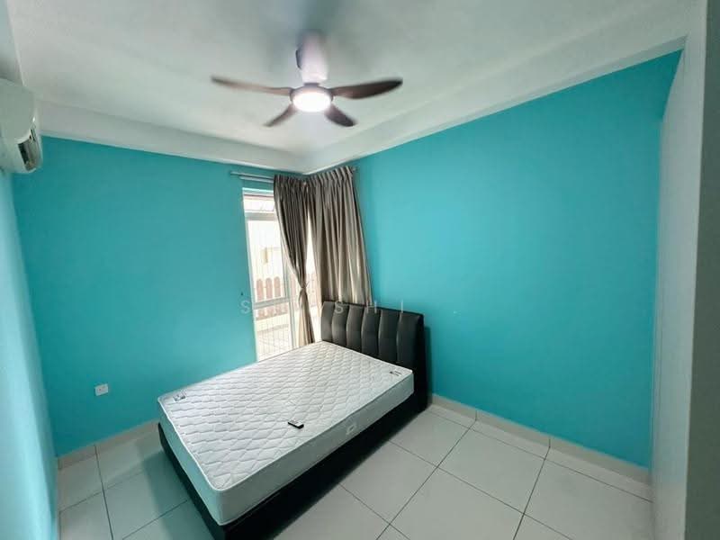 Kediaman Servis untuk Dijual di KSL Residence @ Daya - Shishi . - Bedroom - PropertyGuru.com.my