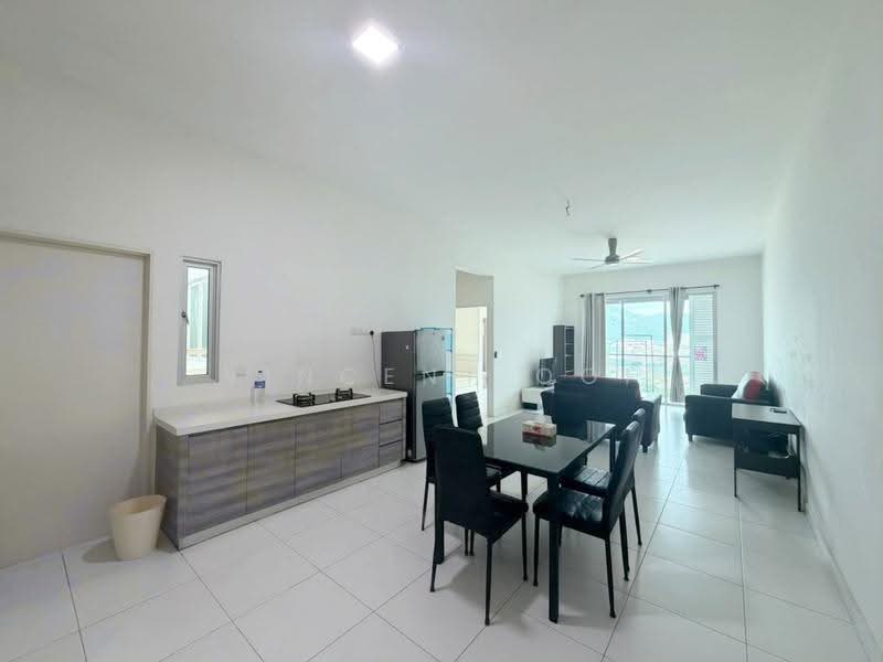 Condominium for Sale at Elit Heights @ Bayan City - Vincent Ooi - Living Room - PropertyGuru.com.my