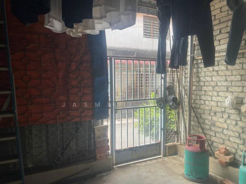 1-storey Terraced House for Sale in Butterworth (Penang) - Jasmine Loo - Back yard - PropertyGuru.com.my