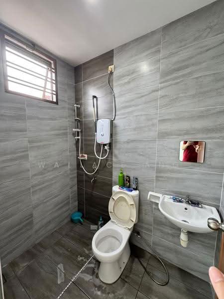 2-storey Terraced House for Sale in Taman Bestari Indah (Ulu Tiram) - Wallace Ang - Bathroom - PropertyGuru.com.my