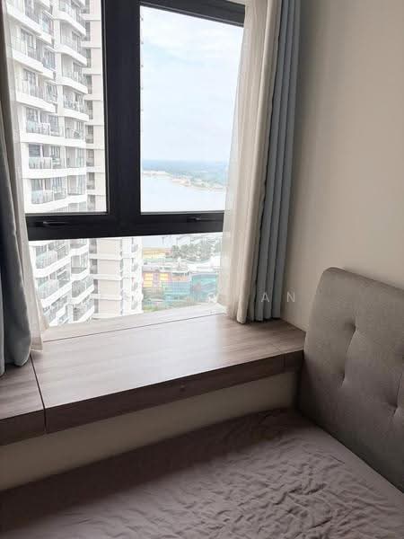 Kondominium untuk Dijual di Amberside @ Country Garden Danga Bay - Jasen Tan - Bedroom - PropertyGuru.com.my