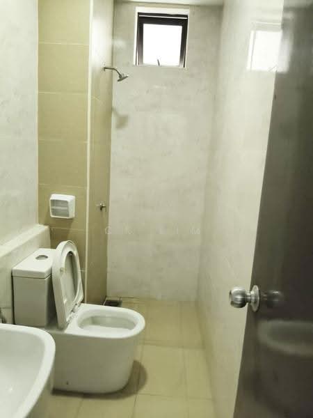 Service Residence for Rent at D'Summit Residences - CK Lim - Bathroom - PropertyGuru.com.my