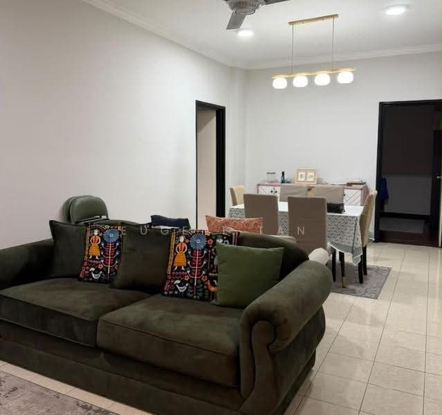 Kondominium untuk Disewa di Elaeis 2 - Eugene Tan - Living Room - PropertyGuru.com.my