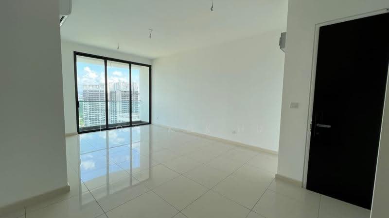 Kediaman Servis untuk Dijual di The M @ Medini Macrolink - Loh Kok Hui - Living Room - PropertyGuru.com.my