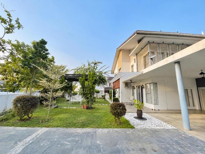 2-storey Terraced House for Sale in Bandar Baru Enstek (Bandar Enstek) - Mohd Aizat Saiful Bahri - Exterior - PropertyGuru.com.my