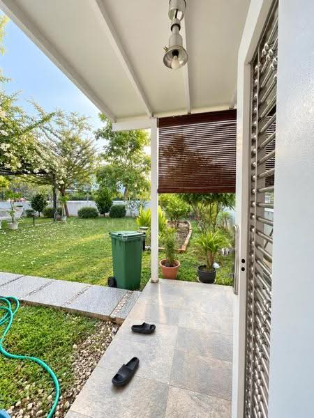 2-storey Terraced House for Sale in Bandar Baru Enstek (Bandar Enstek) - Mohd Aizat Saiful Bahri - Exterior - PropertyGuru.com.my