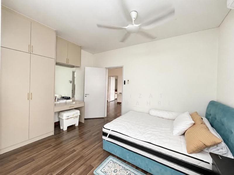 2-storey Terraced House for Sale in Bandar Baru Enstek (Bandar Enstek) - Mohd Aizat Saiful Bahri - Bedroom - PropertyGuru.com.my