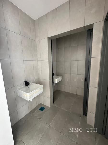 Shop / Office for Rent in Bandar Rimbayu (Telok Panglima Garang) - Ethan Chua - Bathroom - PropertyGuru.com.my