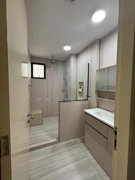 Kediaman Servis untuk Dijual di The Park Sky Residence - Jimmy Chang - Bathroom - PropertyGuru.com.my
