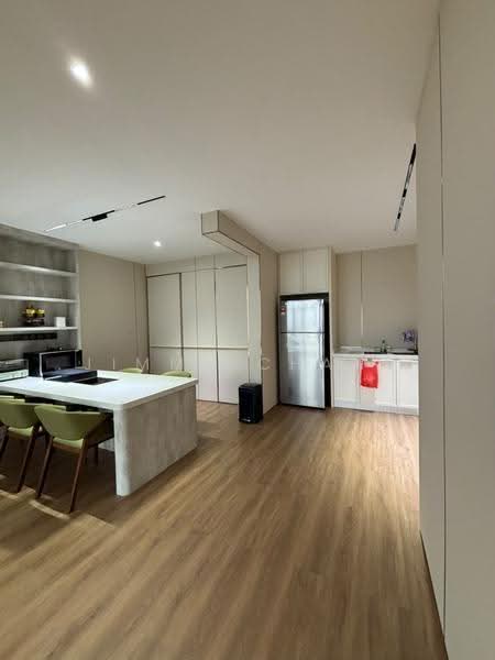 Kediaman Servis untuk Dijual di The Park Sky Residence - Jimmy Chang - Kitchen - PropertyGuru.com.my