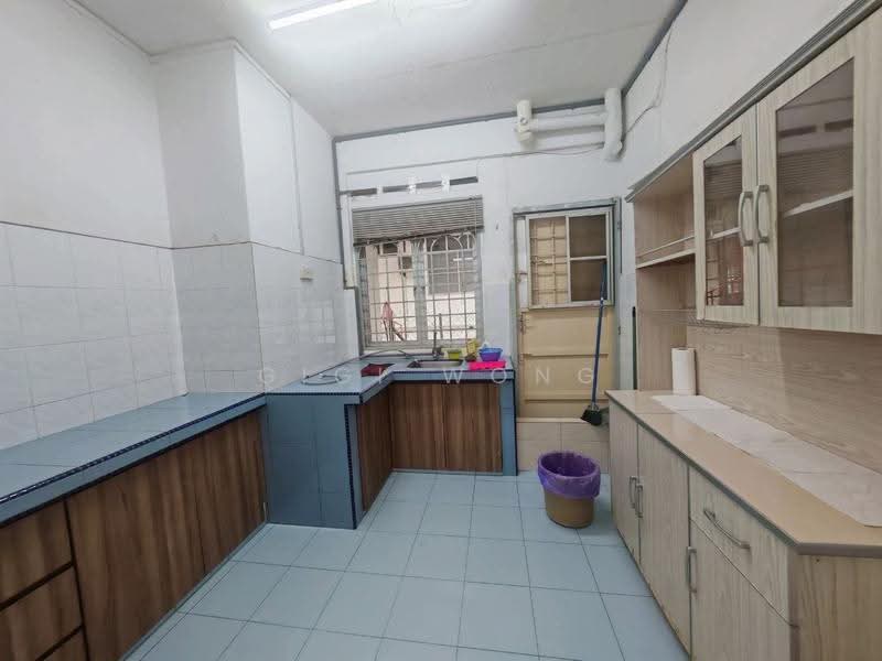 Apartment for Sale at Pangsapuri Bakti - Gigi Wong - Kitchen - PropertyGuru.com.my