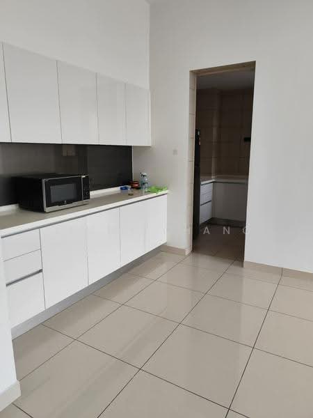 Kediaman Servis untuk Dijual di The Park Sky Residence - Jimmy Chang - Kitchen - PropertyGuru.com.my