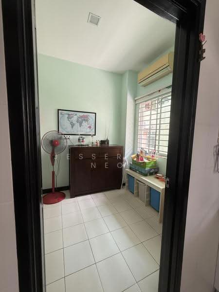 Rumah Teres 2-Tingkat untuk Dijual di Taman Nusa Idaman (Iskandar Puteri (Nusajaya)) - Jesserine Neo - Study - PropertyGuru.com.my