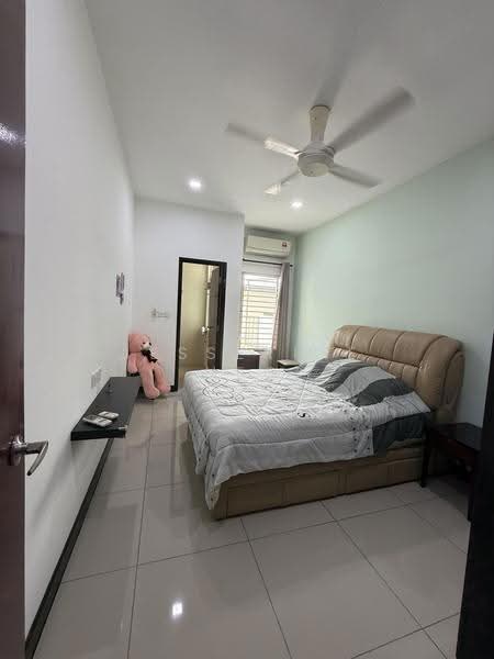Rumah Teres 2-Tingkat untuk Dijual di Taman Nusa Idaman (Iskandar Puteri (Nusajaya)) - Jesserine Neo - Bedroom - PropertyGuru.com.my